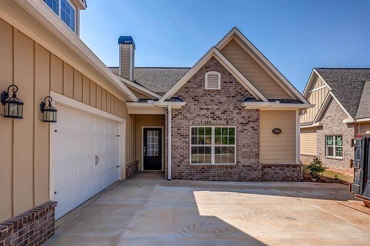 Townhouse for Sale at 2440 Stonecenter Lane Murfreesboro, Tennessee 37128 United States