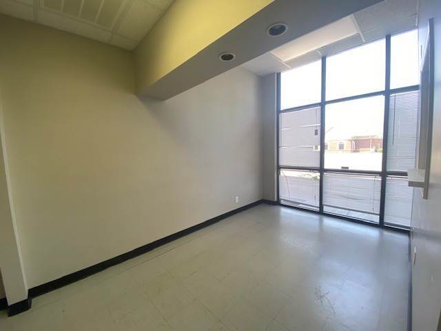 18. Commercial for Sale at 331 Waldron Road La Vergne, Tennessee 37086 United States