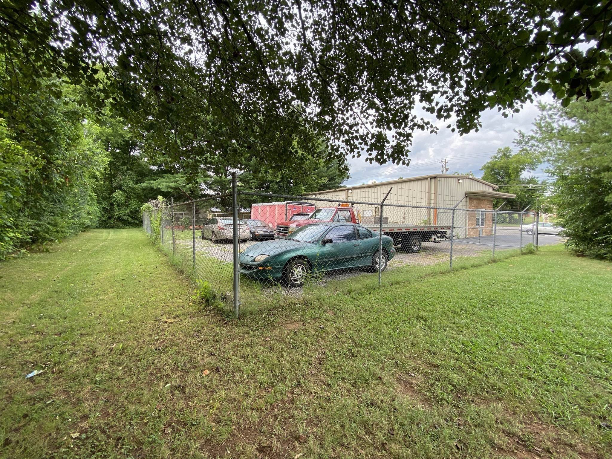12. Commercial for Sale at 10364 Old Nashville Hwy Smyrna, Tennessee 37167 United States