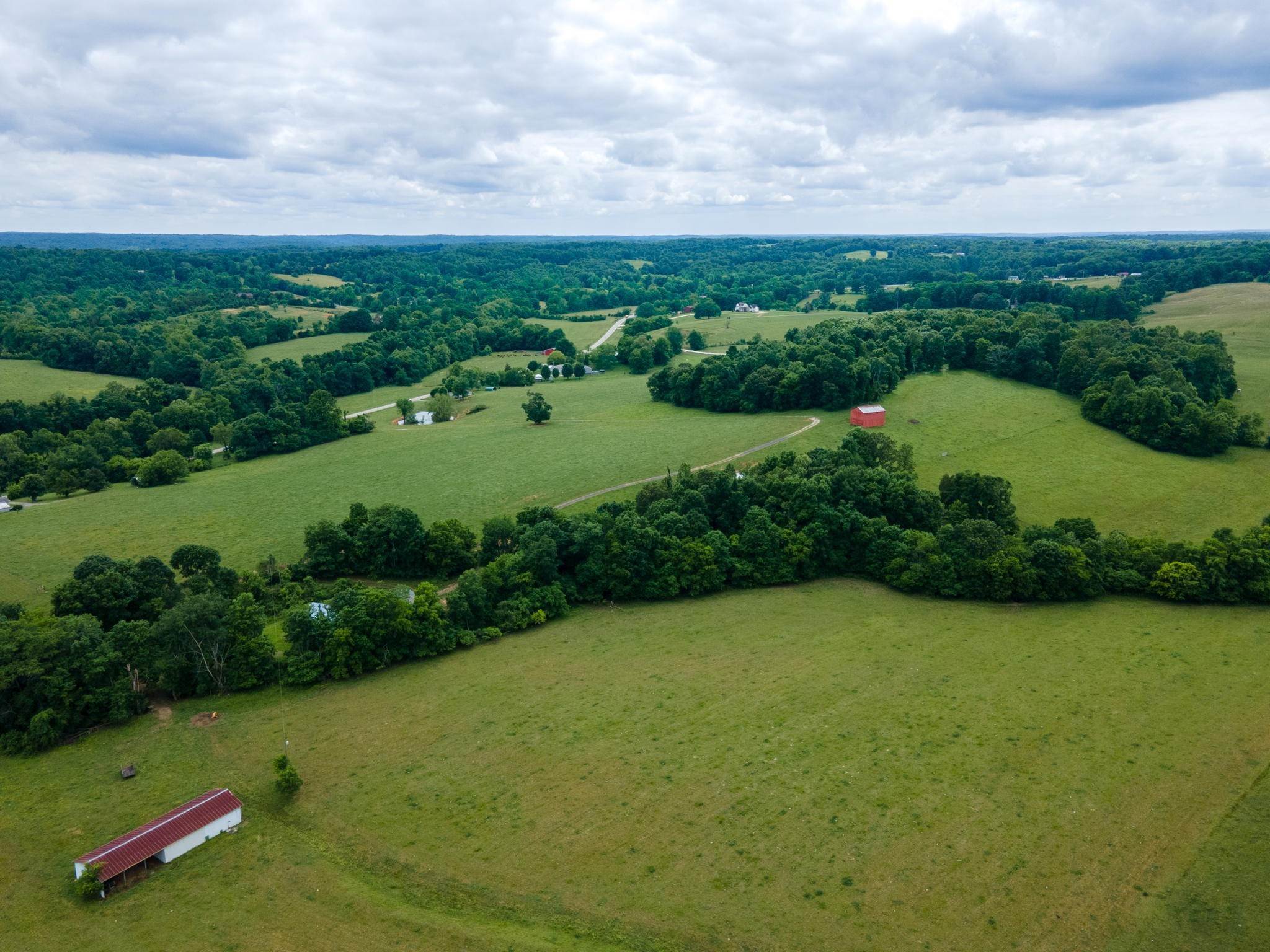 Farm for Sale at Indian Creek Road Cumberland Furnace, Tennessee 37051 United States