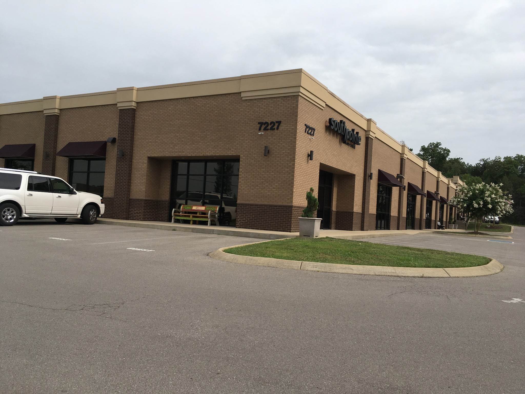 2. Commercial for Sale at 7227 Haley Industrial Drive Nolensville, Tennessee 37135 United States