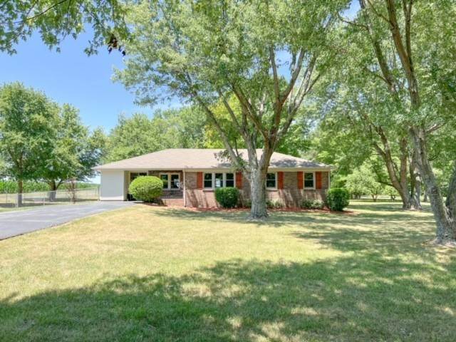 Single Family Homes for Sale at 6148 Highway 431, N Springfield, Tennessee 37172 United States