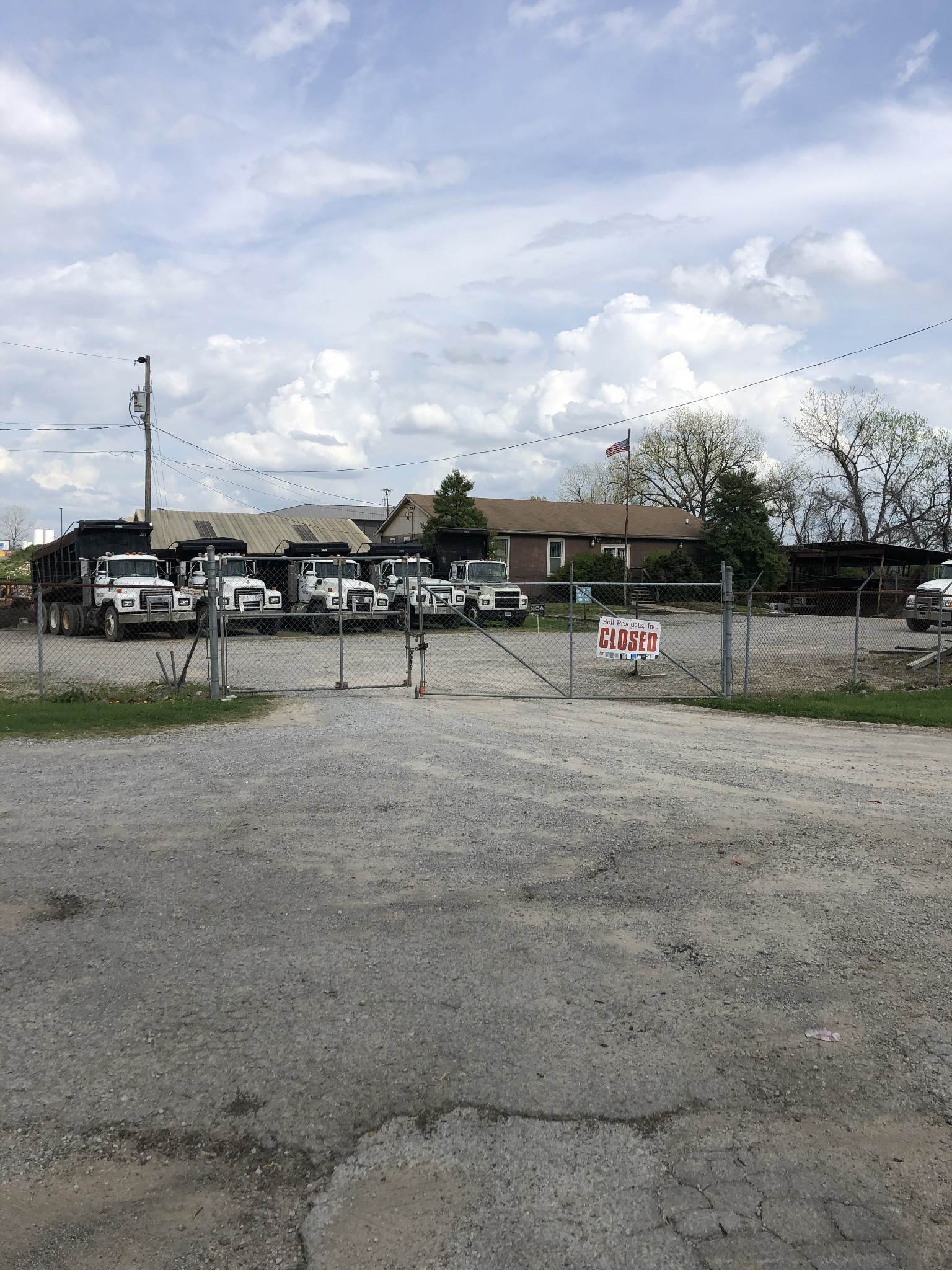 Commercial for Sale at 3603 Central Pike Hermitage, Tennessee 37076 United States