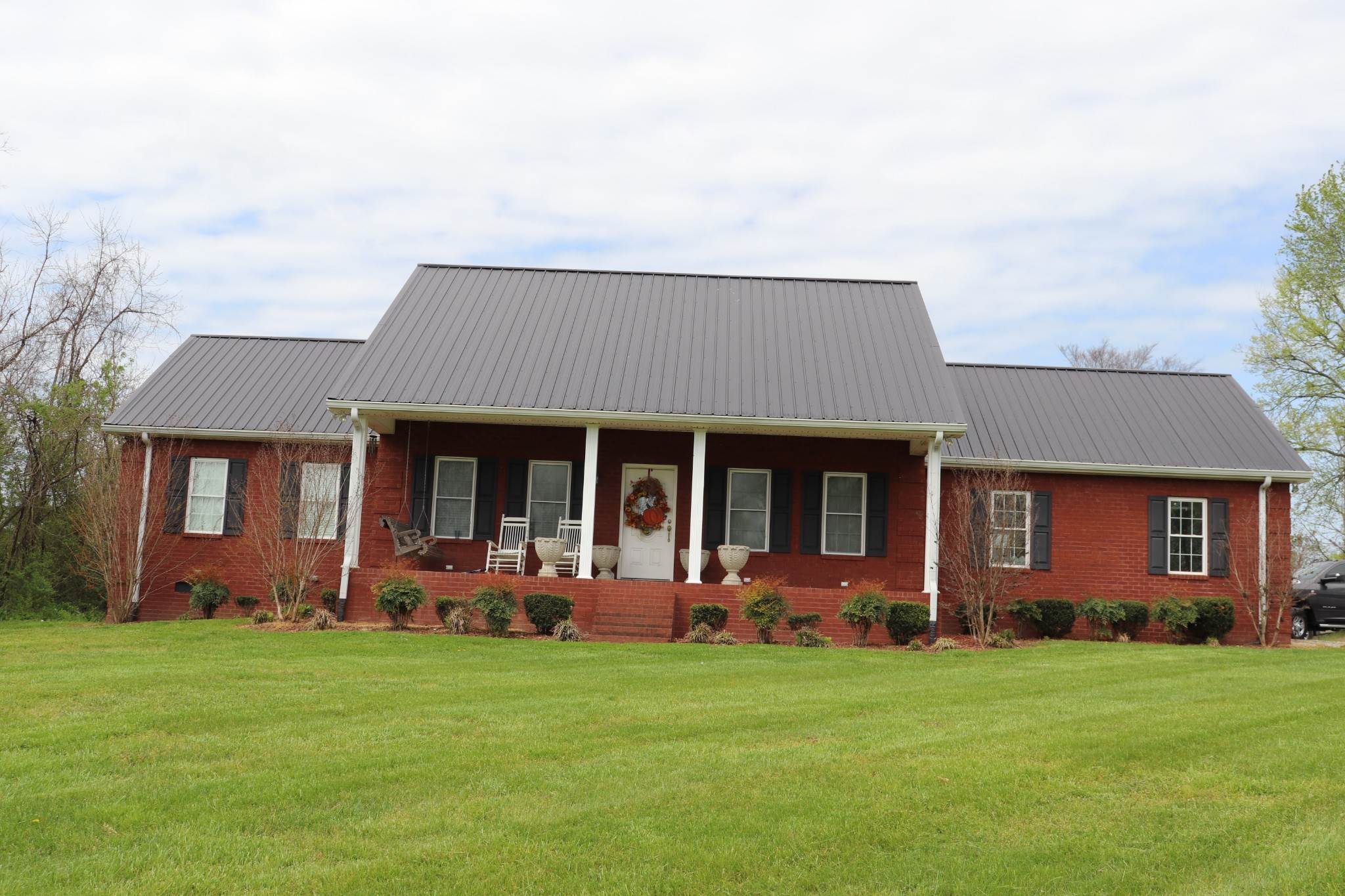 Single Family Homes for Sale at 110 Sam Beasley Road Hartsville, Tennessee 37074 United States