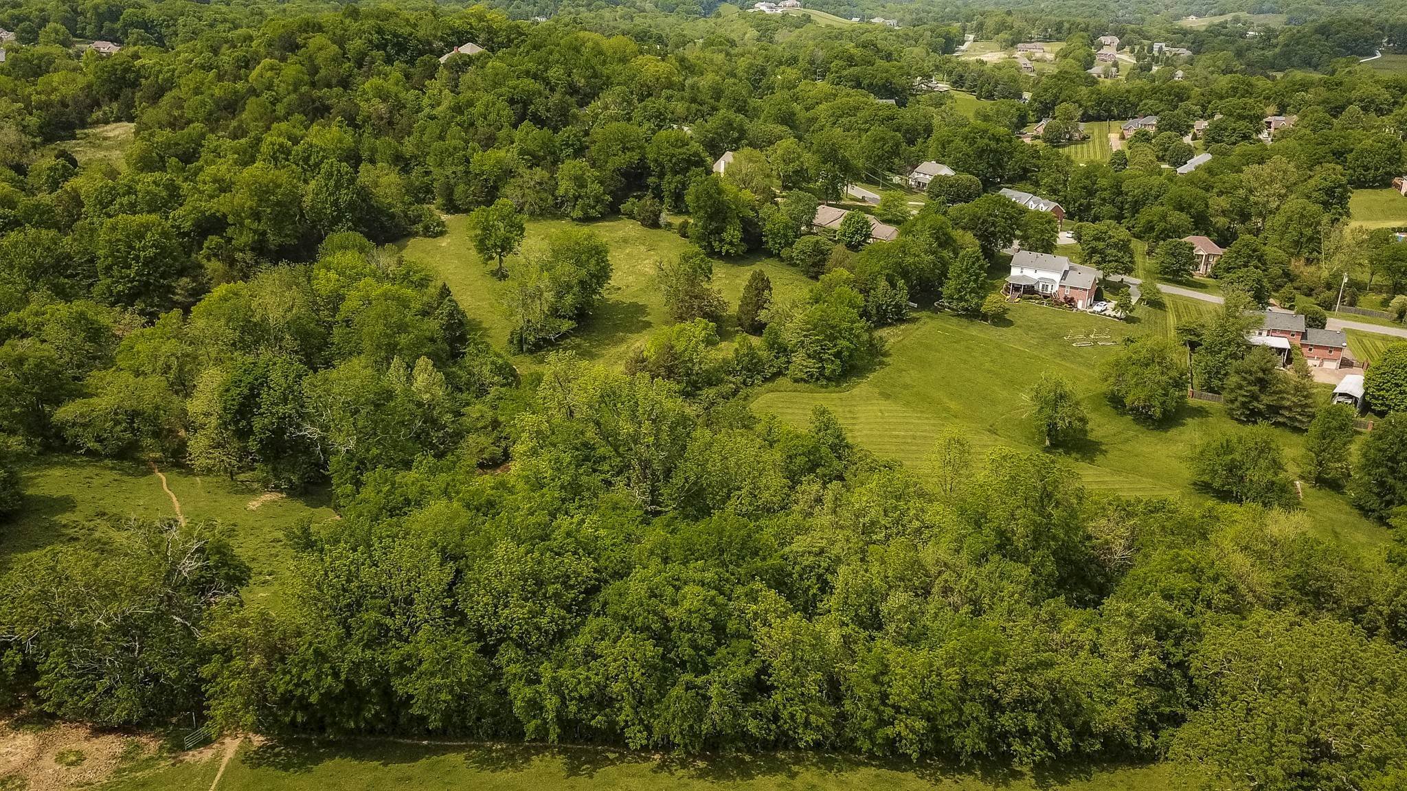 17. Farm for Sale at Forest Retreat Road Hendersonville, Tennessee 37075 United States