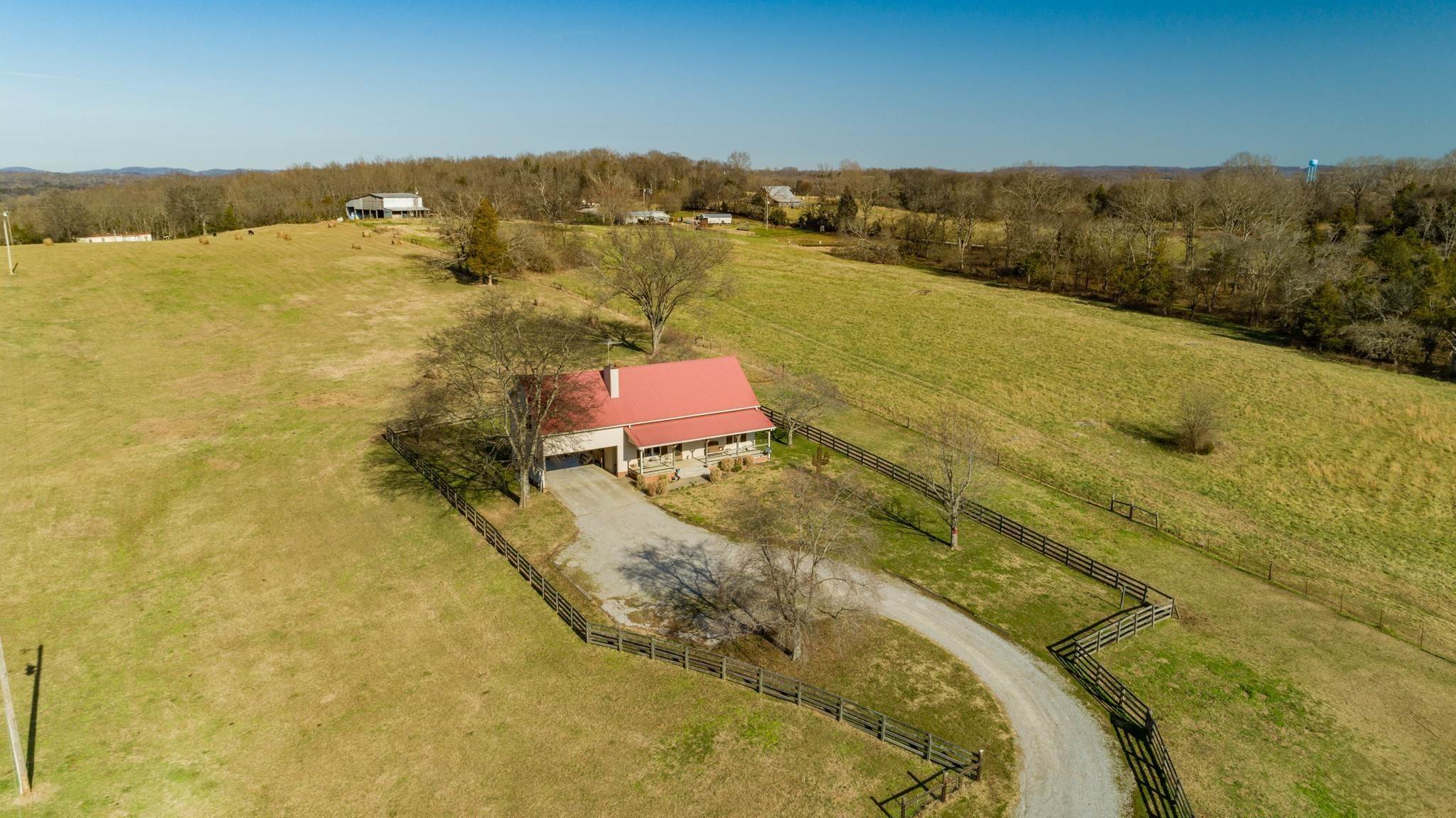 4. Farm for Sale at 3177 Jim Warren Road Spring Hill, Tennessee 37174 United States
