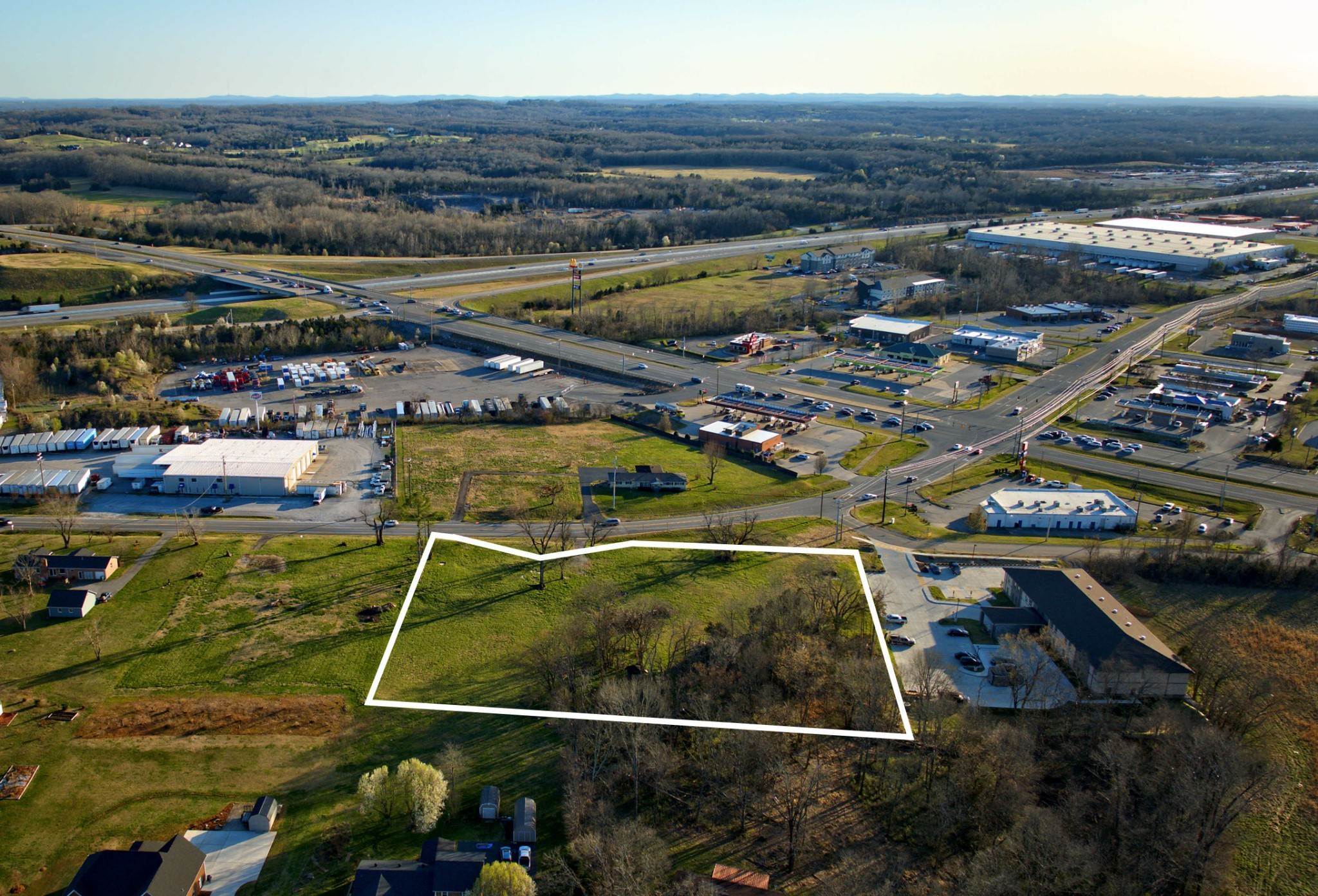 Commercial for Sale at 6341 Leeville Pike Lebanon, Tennessee 37090 United States