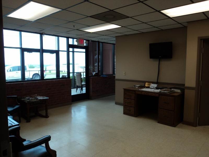 15. Commercial for Sale at 101 Jessica Lauren Court Hendersonville, Tennessee 37075 United States
