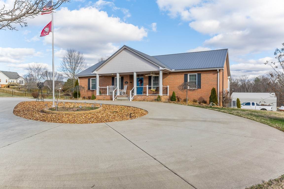 Single Family Homes for Sale at 1104 Pardue Road Ashland City, Tennessee 37015 United States