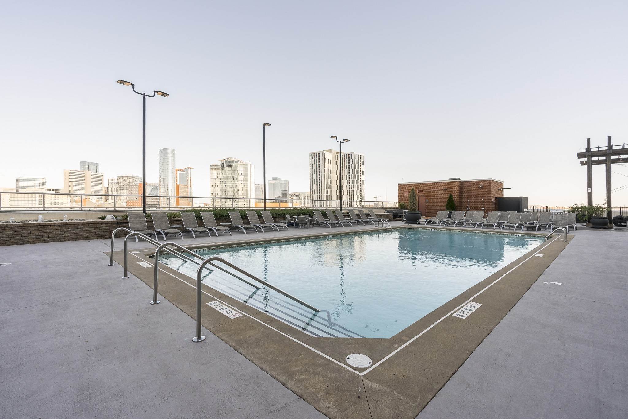 25. High Rise for Sale at 600 12th Ave, S Nashville, Tennessee 37203 United States