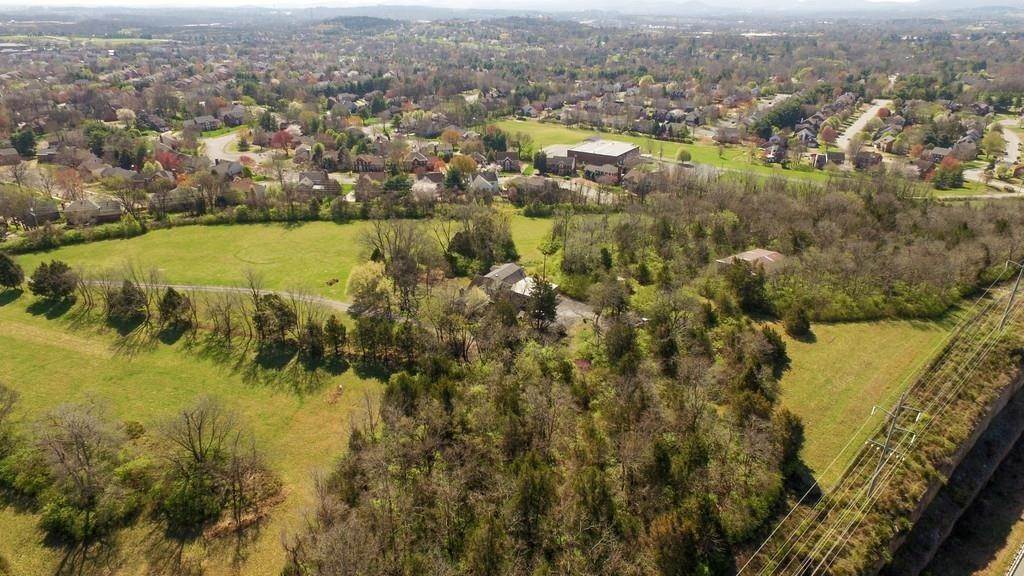 11. Single Family Homes for Sale at 565 Jordan Road Franklin, Tennessee 37067 United States