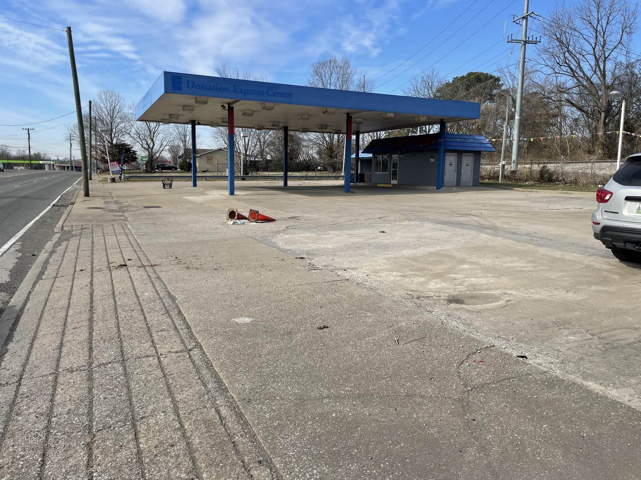 Commercial for Sale at 1501 Robinson Road Old Hickory, Tennessee 37138 United States