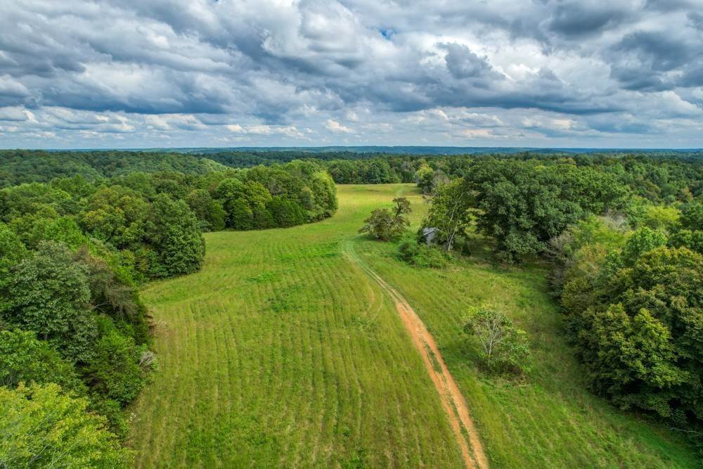 42. Farm for Sale at 119 Gower Road Charlotte, Tennessee 37036 United States