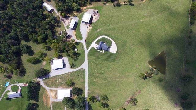 Single Family Homes for Sale at 4420 Highway 48 Cumberland Furnace, Tennessee 37051 United States
