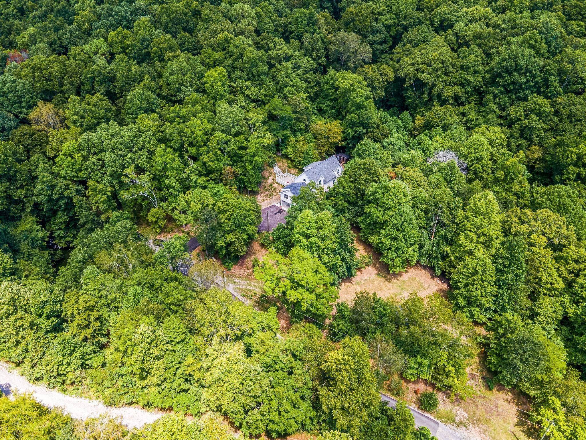 39. Farm for Sale at 2324 Claylick Road Whites Creek, Tennessee 37189 United States