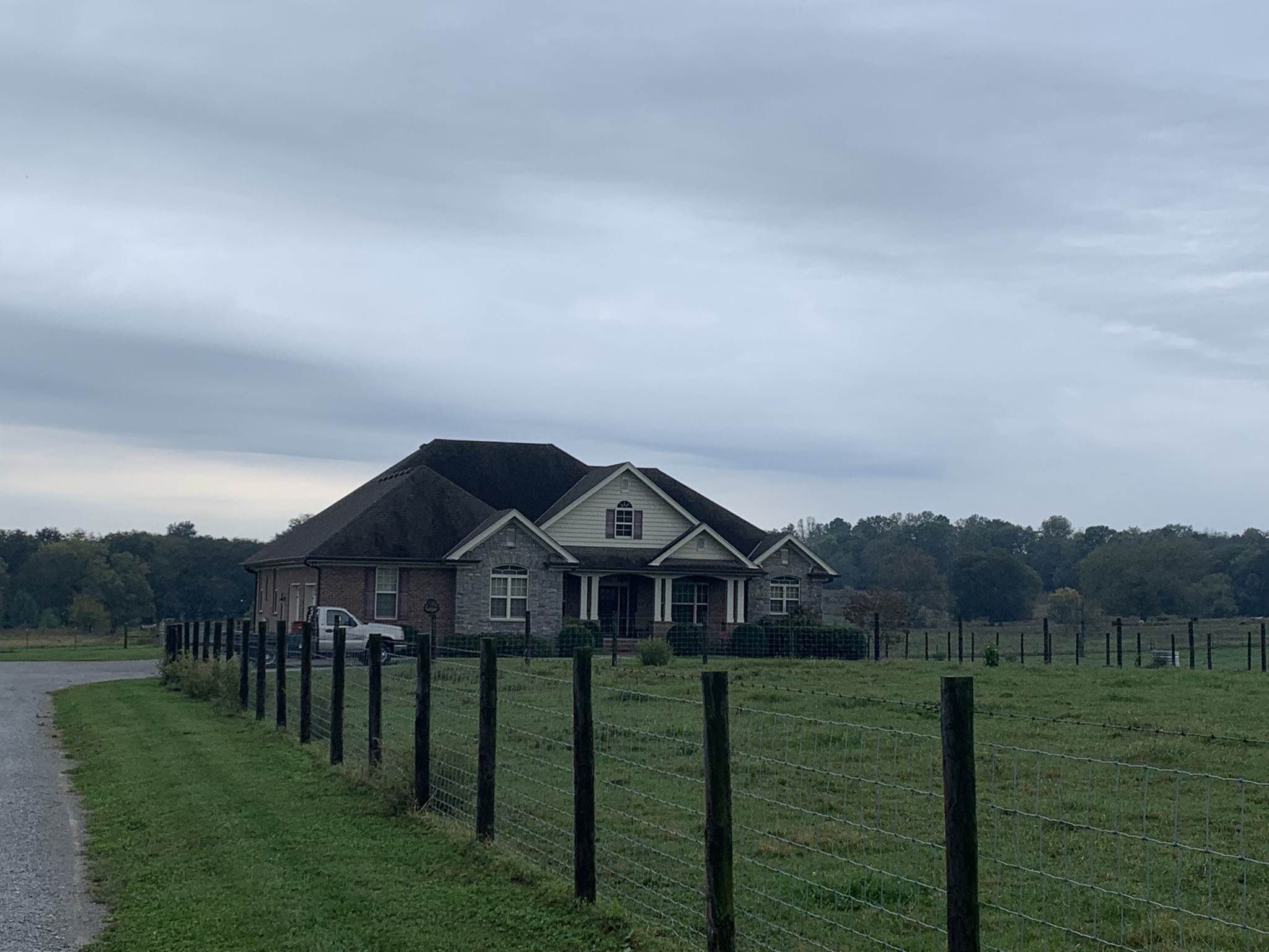 Single Family Homes por un Venta en 1714 Hartsville Pike Gallatin, Tennessee 37066 Estados Unidos
