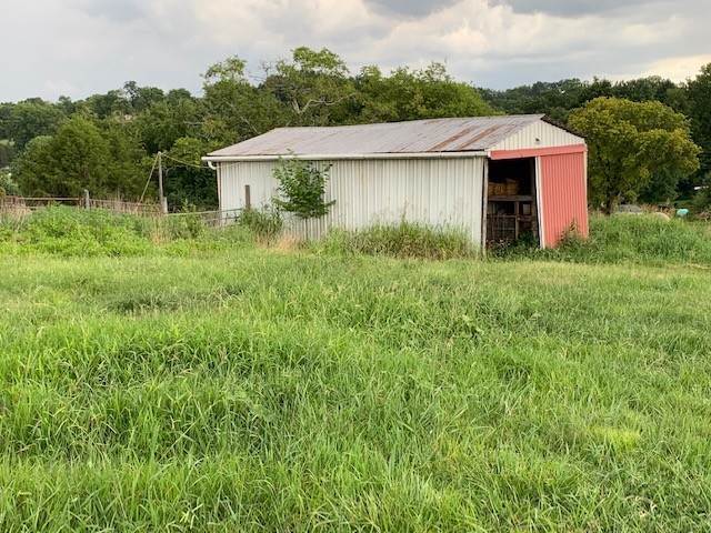 7. Farm for Sale at 3350 Cainsville Road Lebanon, Tennessee 37090 United States